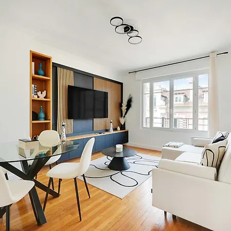 Modern - - 1br 4p Appartement *